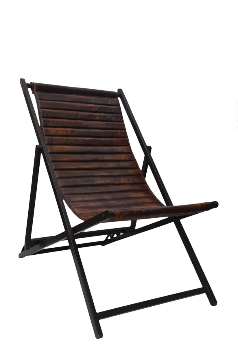Angled side view of foldable Sling Chair