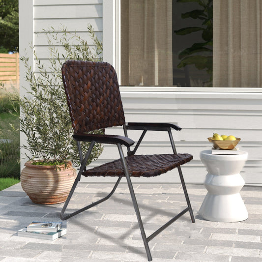 Why a Folding Leather Chair Is the Perfect Blend of Style and Function